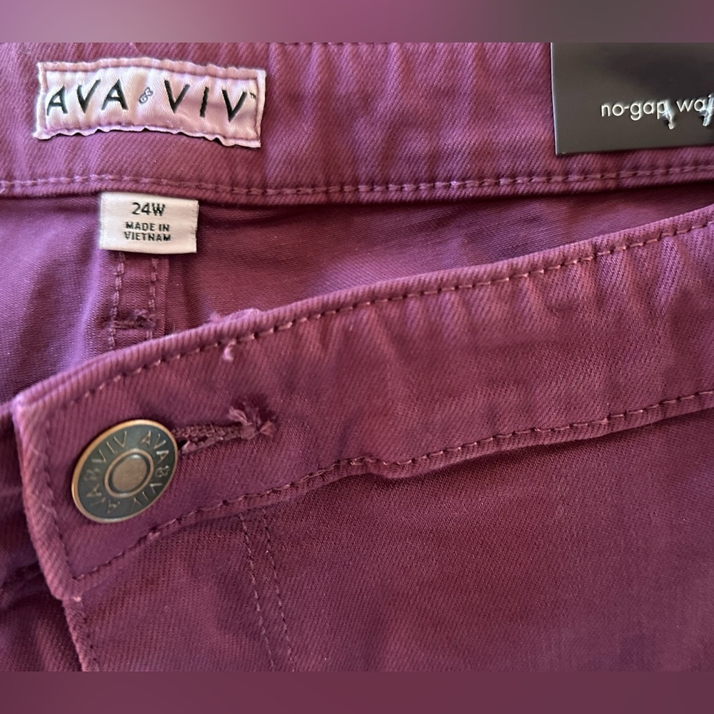 !!NWT Super Cute Ava & Viv Ankle Colored Jeans/Size 24W!! - Picture 3 of 4